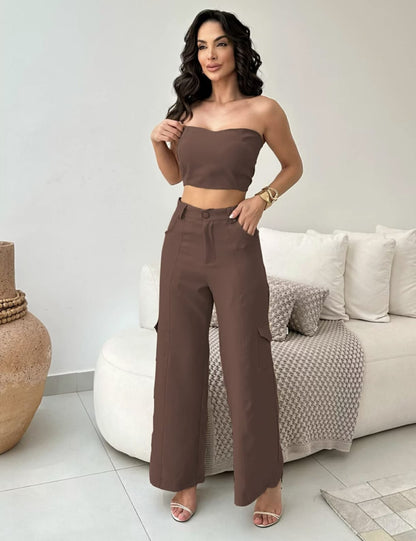 Conjunto Feminino em Alfaiataria Calça Cargo e Top