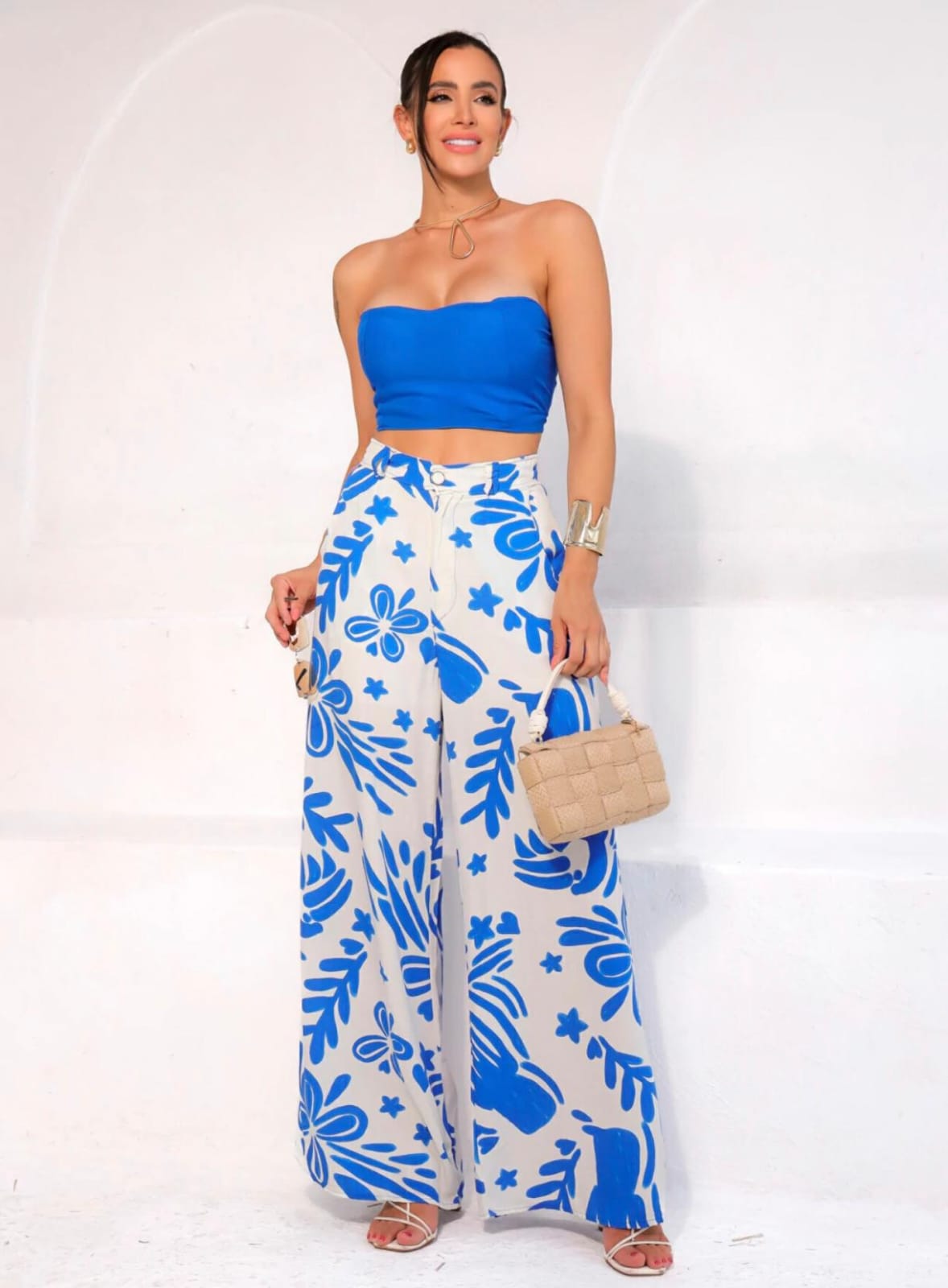 Conjunto Pantalona e Cropped em Viscolinho Estampado